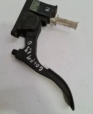 Volkswagen Golf IV Accelerator throttle pedal 1J1721503K 0281002342 90303408