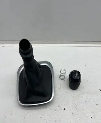 Renault Megane IV Gear lever shifter trim leather/knob 969131129R 969137851R