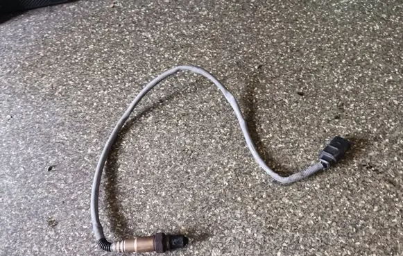 Mercedes-Benz C W204 Lambda probe sensor 0075425118