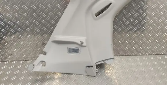 Toyota Aygo AB40 (D)pillar trim (top) 624720H170 624720H180