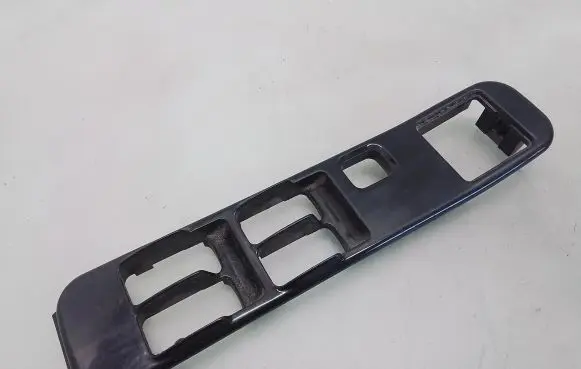 Mitsubishi Pajero Sport I Front door window switch trim 