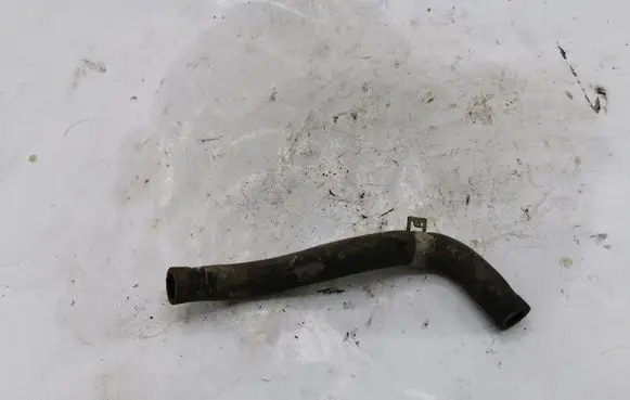 Nissan X-Trail T31 Engine coolant pipe/hose NOCODE