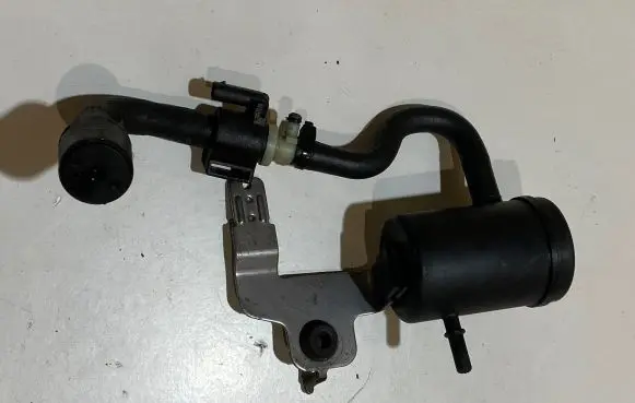 Ford Mustang VI Breather/breather pipe/hose FR3C6J003AB