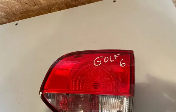 Volkswagen Golf VI Tailgate rear/tail lights 5K0945094