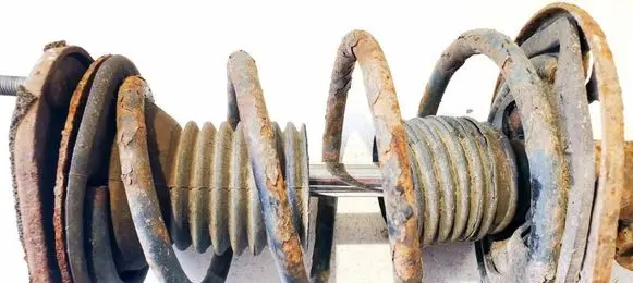 Toyota Avensis T270 Front coil spring