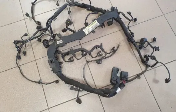 Mercedes-Benz C W204 Engine installation wiring loom A6510106907