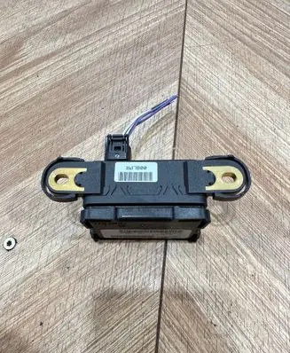 Chrysler 300 - 300C ESP acceleration yaw rate sensor P56029328AB 25170103164 VP35K06B1EE