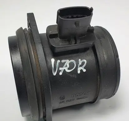 Volvo V70 Mass air flow meter 31361223