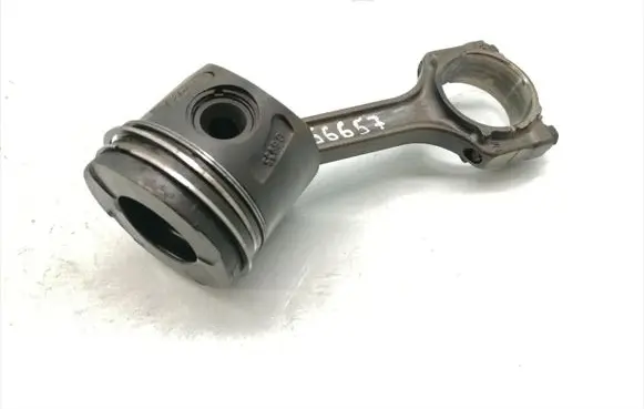 Opel Astra H Piston with connecting rod Z13DTH