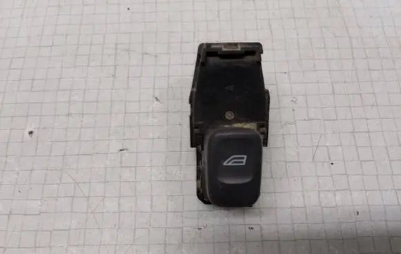 Electric window control switch
