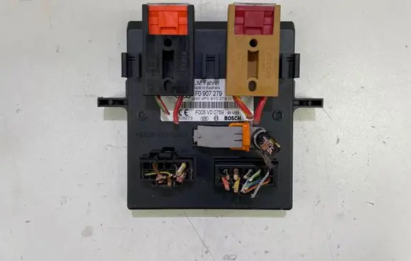 Audi A6 S6 C6 4F Comfort/convenience module 4F0907279 4F0910279N F005V00789