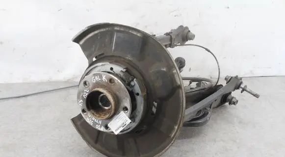 BMW 3 F30 F35 F31 Rear wheel hub spindle/knuckle 6792523 33326792523 6792525