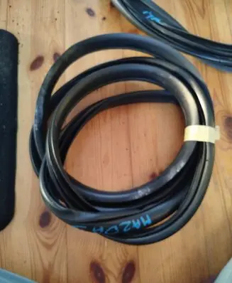 Mazda 3 II Front door rubber seal 