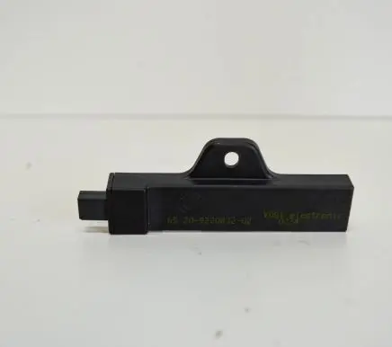 BMW 5 F10 F11 Keyless system antenna 9220832