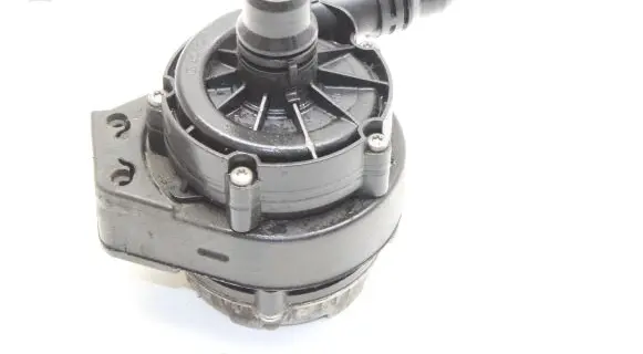 Peugeot 2008 II Electric auxiliary coolant/water pump 9827567880
