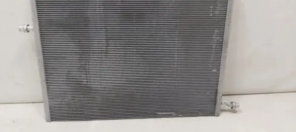 Mercedes-Benz E W213 Coolant radiator A0995003500