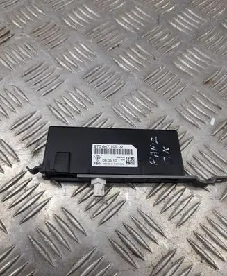 Porsche Panamera (970) Aerial antenna amplifier 97064710502