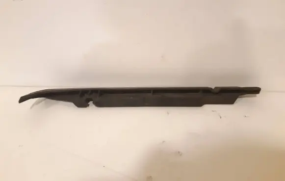 Front bumper mounting bracket