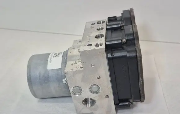 Audi Q7 4M ABS Pump 4M0907379Q 0265956312 4M0907379N