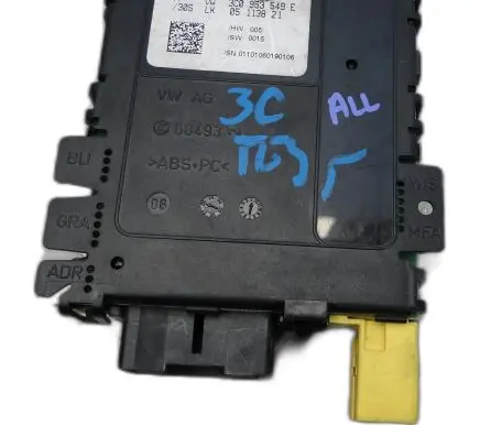 Volkswagen PASSAT B6 Yaw turn rate sensor 3C0953549E