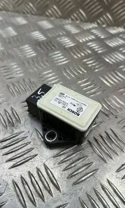 Nissan Qashqai ESP acceleration yaw rate sensor 479300006R 0265005757