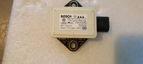 Audi Q5 SQ5 Acceleration sensor 8R0907637 8R0907637B