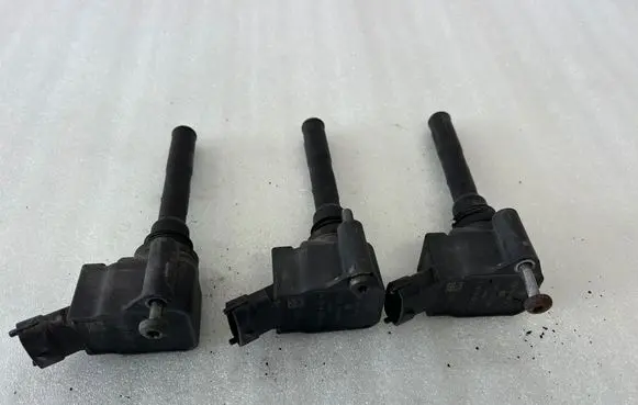 High voltage ignition coil