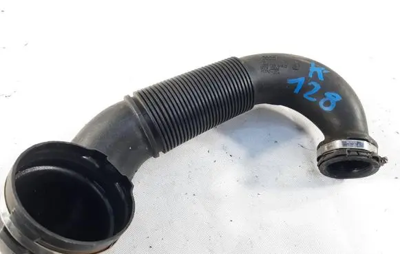 Audi A6 C7 Air intake hose/pipe 4G0129615D
