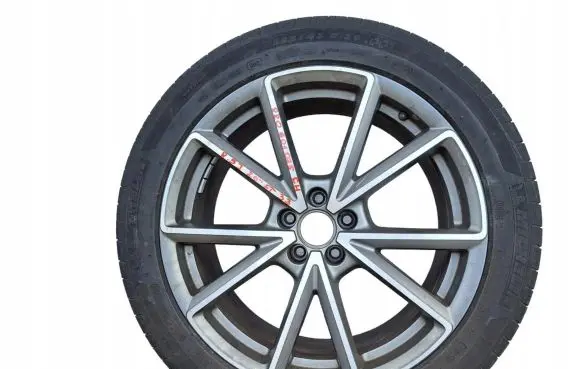 R20 alloy rim