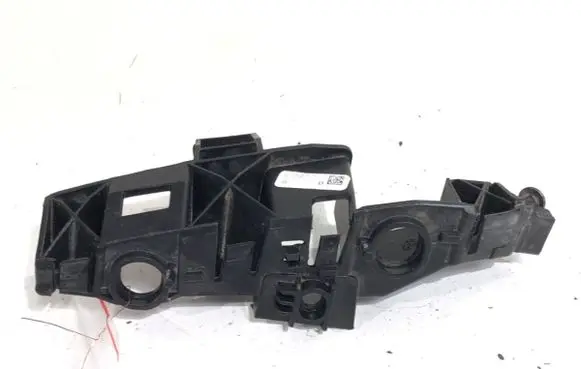 Front bumper mounting bracket