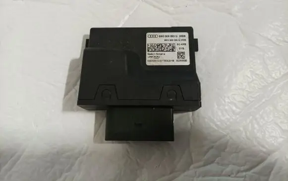Audi A4 S4 B9 Fuel injection pump control unit/module 8W0906093G