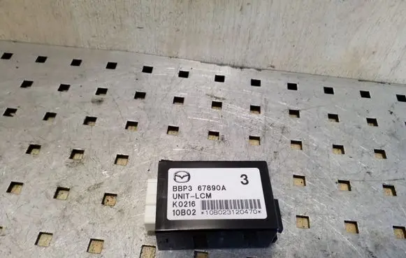 Mazda 3 II Light module LCM 67890A