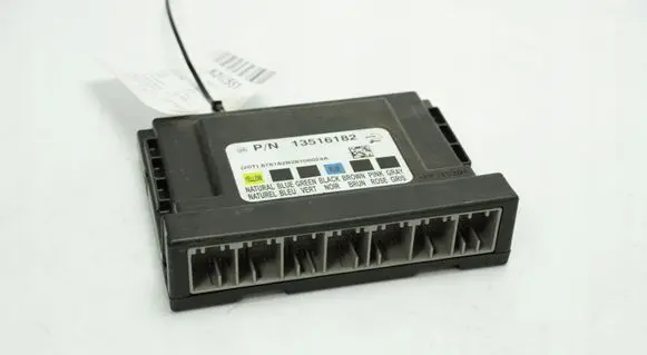 Opel Astra J Central body control module 13516182 KOMFORTU