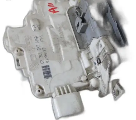 Volkswagen PASSAT B6 Lock set 3C1837015A