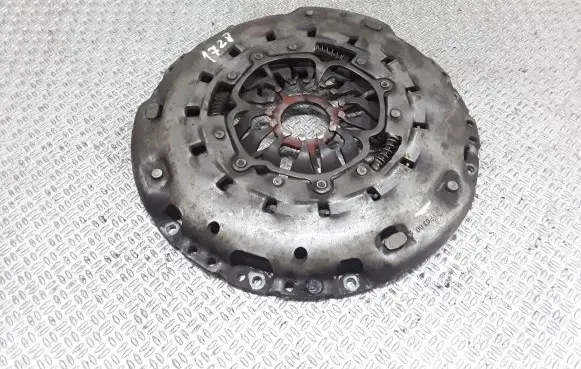 Nissan Primera Pressure plate 8200188964