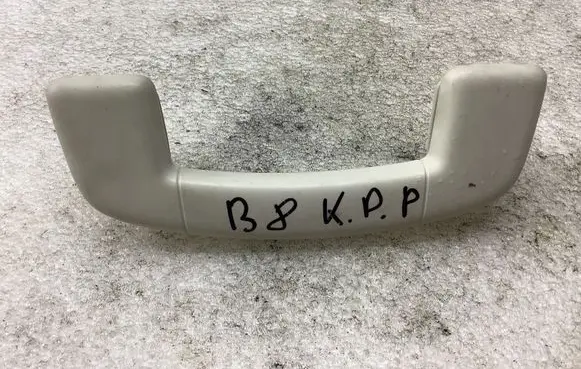 Volkswagen PASSAT B8 Front interior roof grab handle 3G0857607