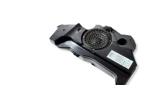 Audi A3 S3 8P Subwoofer speaker 8P7035382C 7606500262