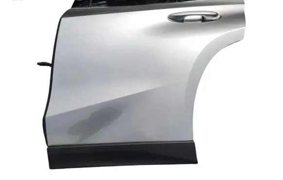 Lexus UX Rear door 