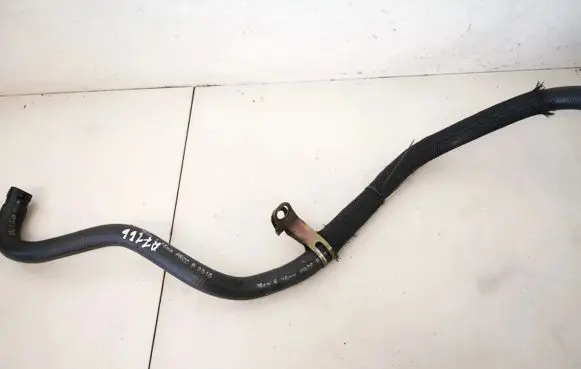 Ford Mondeo MK I Engine coolant pipe/hose