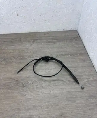 Skoda Octavia Mk3 (5E) Engine bonnet/hood lock release cable 