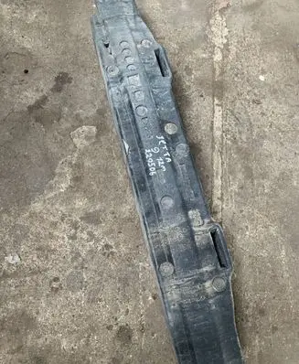 Volkswagen Jetta VI Rear bumper foam support bar 5c6807251b