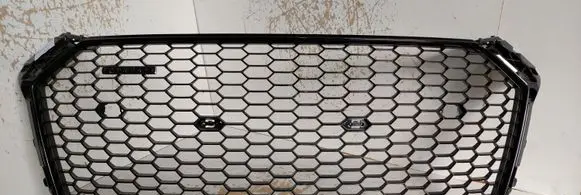 Audi R8 4S Front bumper upper radiator grill 4S0853653D 3123533