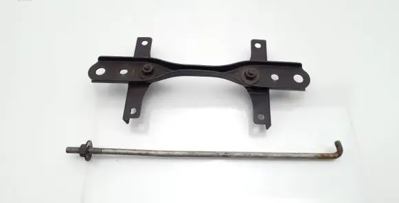 Toyota RAV 4 (XA20) Battery bracket 