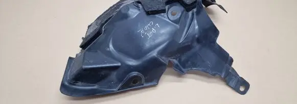 Renault Clio IV Front wheel arch liner splash guards 638434996