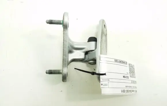 Mercedes-Benz C W204 Front door upper hinge A2047200137