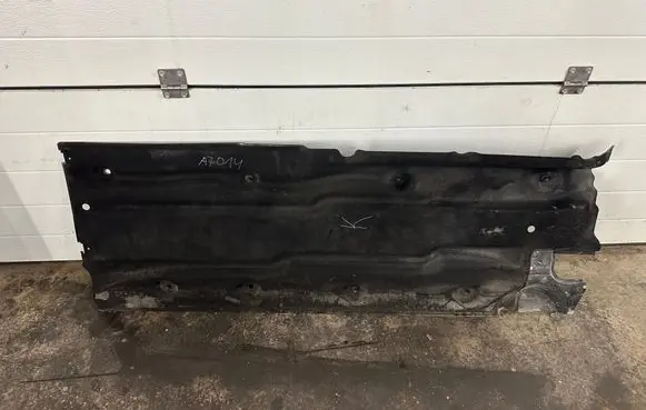 Volkswagen PASSAT CC Side bottom protection