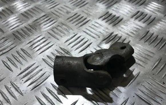Nissan Micra Steering column universal joint