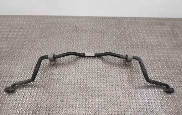 Volvo XC40 Front anti-roll bar/sway bar 31681914