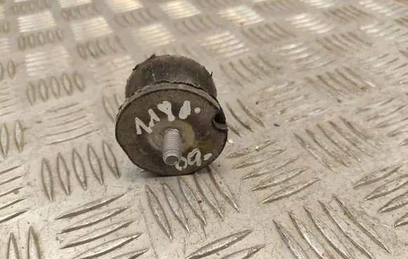 BMW 1 E81 E87 Gearbox mount