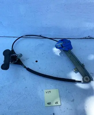 Ford Mondeo MK I Rear door manual window regulator 93BBF27000A